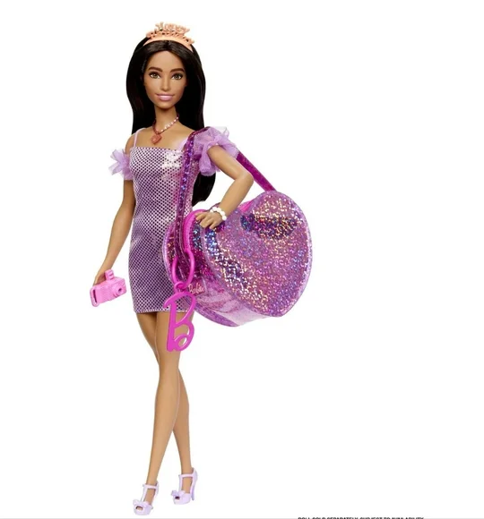 BARBIE Doll Clothes Accessory Pack with Clip-on Bag, Birthday Outfit and 5 Theme - Picture 3 of 4